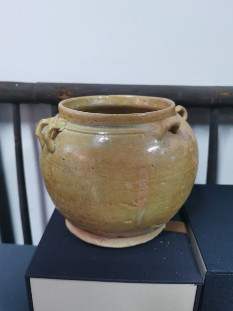 古玩陶瓷【經(jīng)典】隋唐青瓷多系罐拍賣(mài)，當(dāng)前價(jià)格2460元