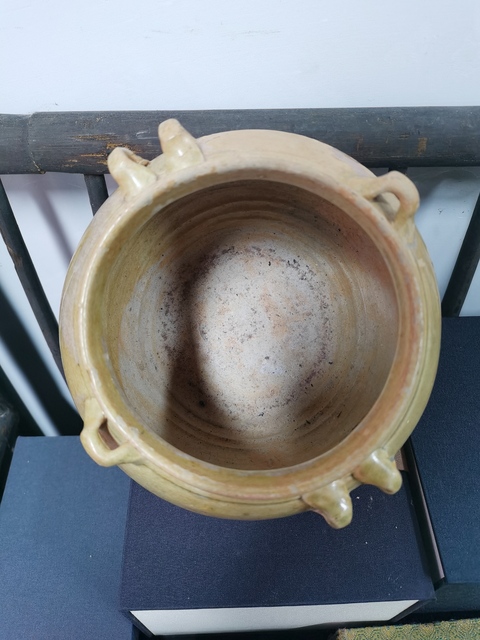 古玩陶瓷【經(jīng)典】隋唐青瓷多系罐拍賣(mài)，當(dāng)前價(jià)格2460元