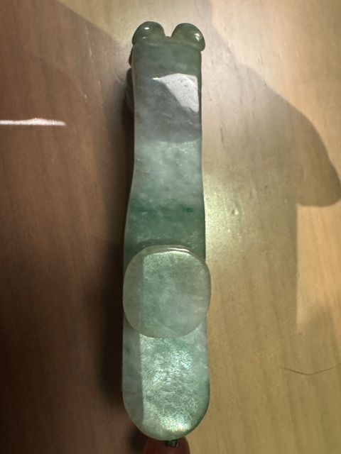 古玩玉器翡翠雕“蒼龍教子”帶鉤真品鑒賞圖