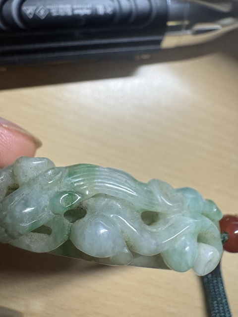 古玩玉器翡翠雕“蒼龍教子”帶鉤真品鑒賞圖