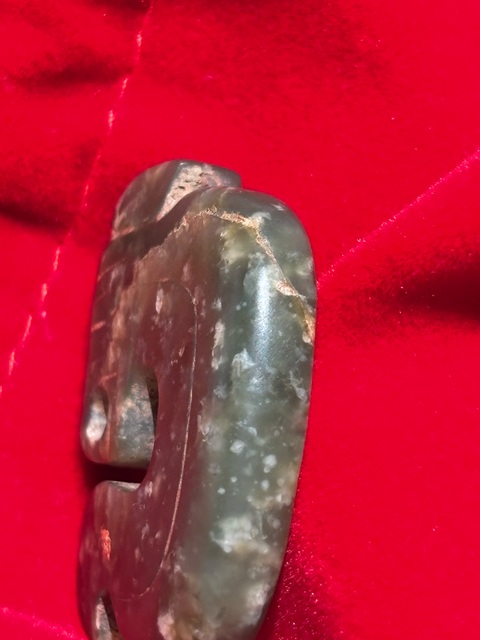 古玩玉器做舊仿古“曲尾龍佩”真品鑒賞圖