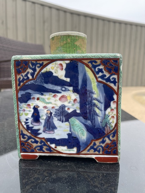 古玩陶瓷人物山水紋青花茶葉罐真品鑒賞圖