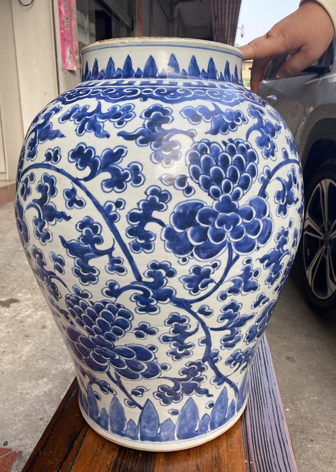 古玩陶瓷牡丹紋青花將軍罐真品鑒賞圖