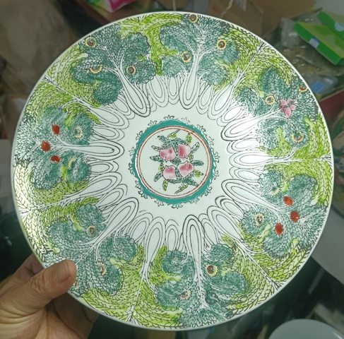 古玩陶瓷精美萊菔桃紋粉彩大盤拍賣，當前價格188元