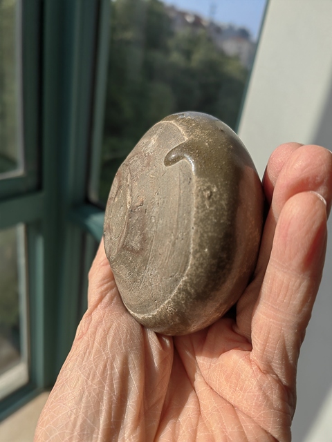 古玩陶瓷越窯青瓷水盂真品鑒賞圖