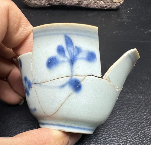 古玩陶瓷清早期主人杯拍賣，當前價格280元