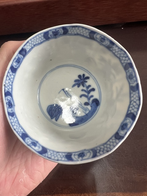 古玩陶瓷青花花卉紋杯真品鑒賞圖