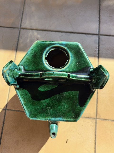 古玩陶瓷綠釉壺真品鑒賞圖