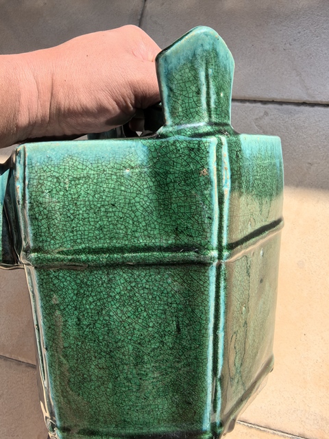 古玩陶瓷綠釉壺真品鑒賞圖