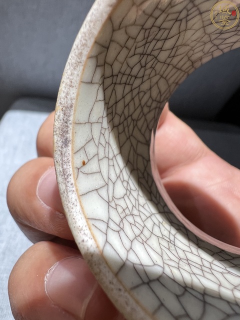 古玩陶瓷日本明治哥釉茶柱蓋置真品鑒賞圖