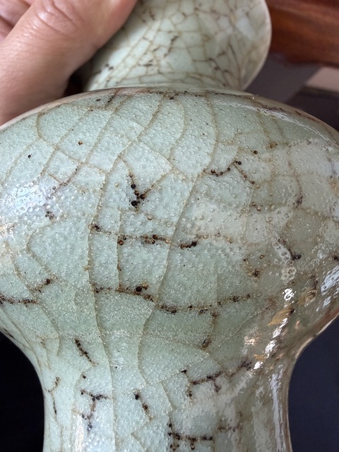 古玩陶瓷郎綠釉花觚真品鑒賞圖