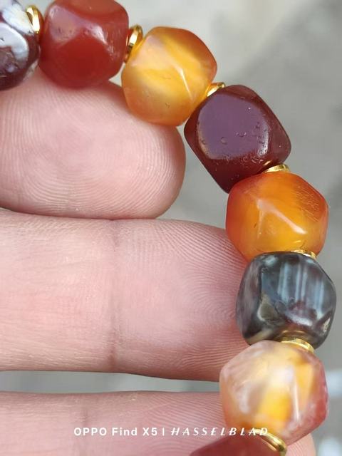 古玩玉器多棱瑪瑙珠串真品鑒賞圖