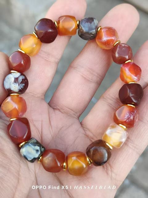 古玩玉器多棱瑪瑙珠串真品鑒賞圖