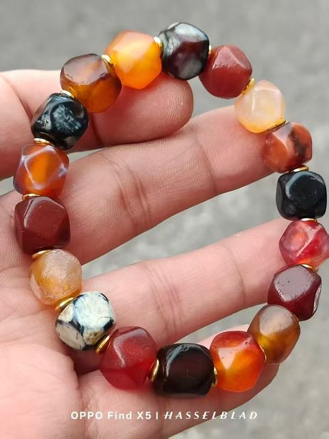 古玩玉器多棱瑪瑙珠串真品鑒賞圖