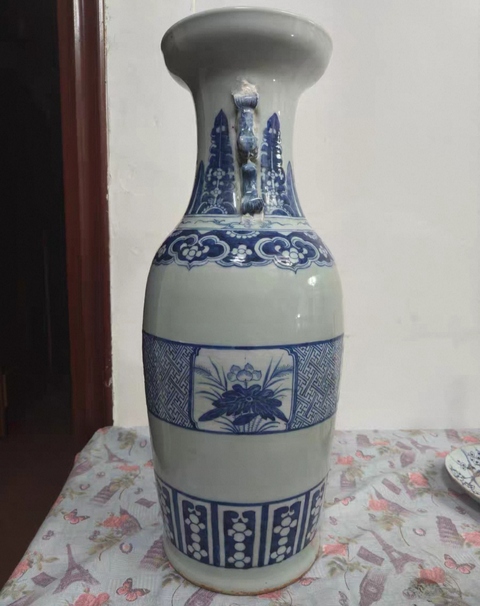 古玩陶瓷清中道光青花瓶真品鑒賞圖