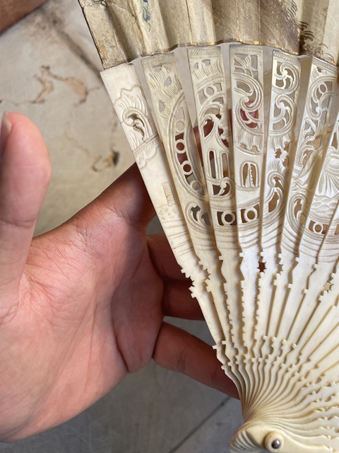 古玩雜項雕彩繪折扇真品鑒賞圖