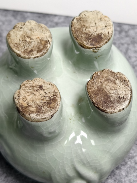 古玩陶瓷獅子香薰?fàn)t真品鑒賞圖