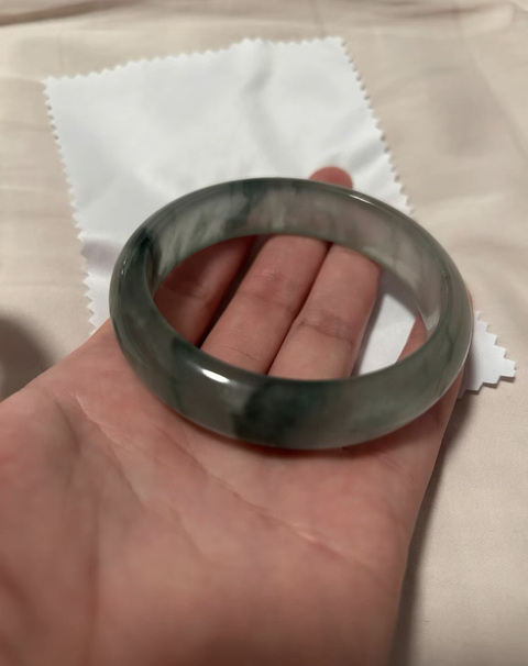 古玩玉器“注膠”非天然翡翠手鐲真品鑒賞圖