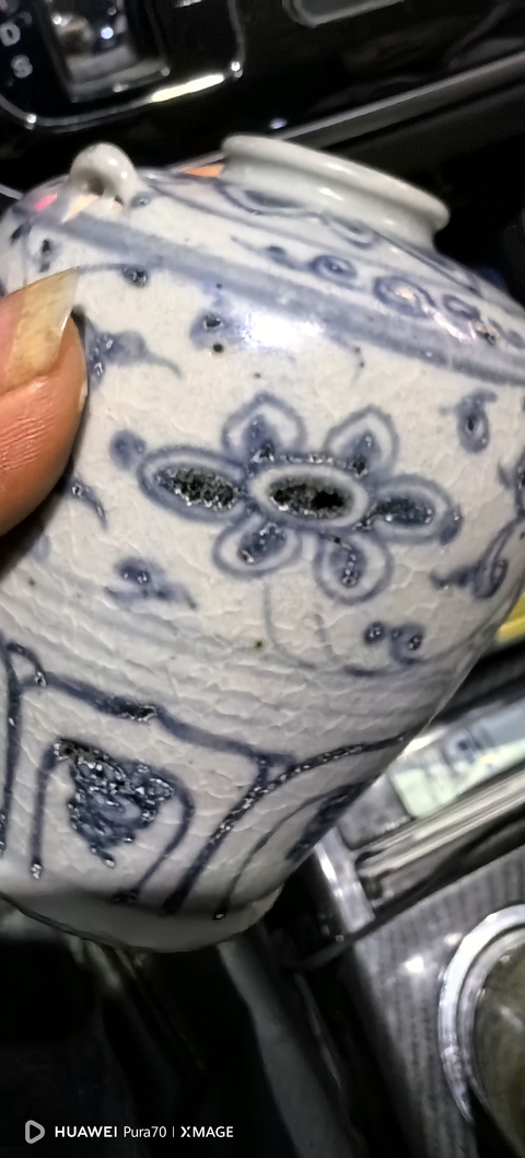 古玩陶瓷青花卷草仰蓮紋三耳小罐，混合料真品鑒賞圖