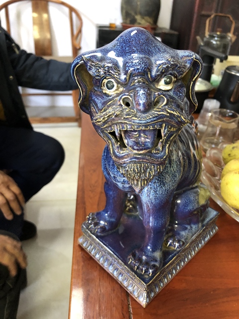 古玩陶瓷窯變釉瑞獸塑像真品鑒賞圖