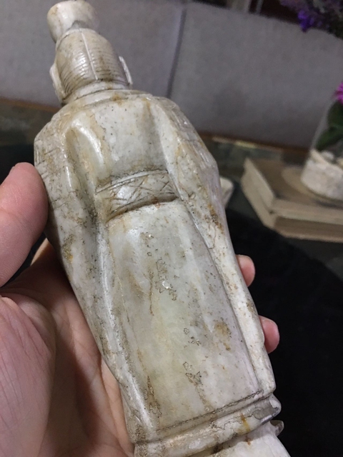 古玩雜項玉石雕人像真品鑒賞圖