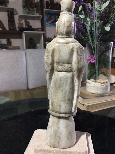 古玩雜項玉石雕人像真品鑒賞圖