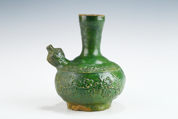 古玩陶瓷明代·綠釉模印花卉紋軍持真品鑒賞圖