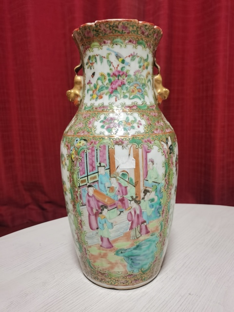 古玩陶瓷廣彩描金人物故事紋瓶真品鑒賞圖