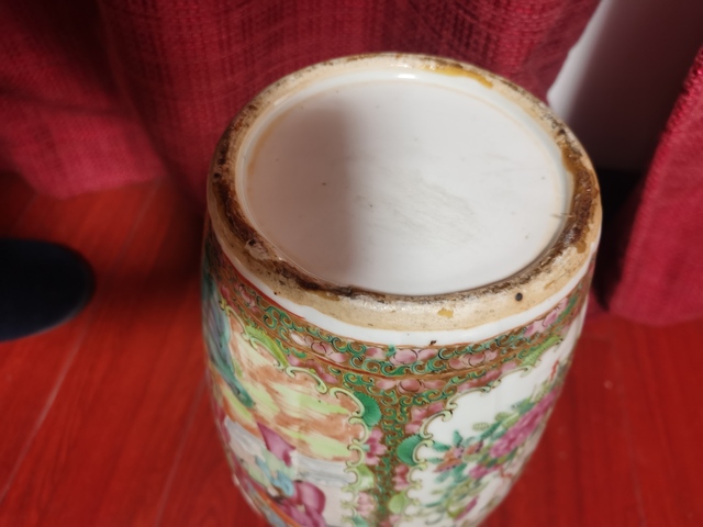 古玩陶瓷廣彩描金人物故事紋瓶真品鑒賞圖