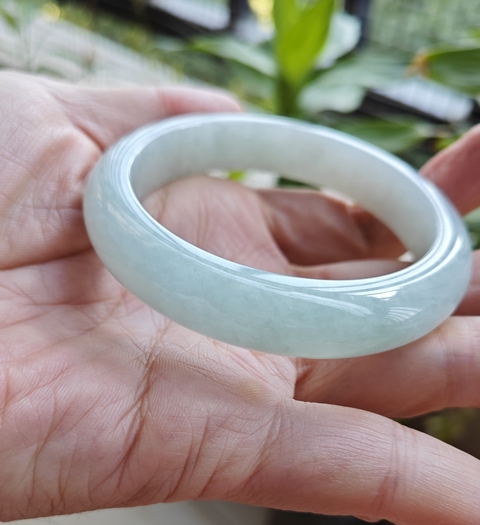 古玩玉器翡翠鐲子拍賣，當(dāng)前價(jià)格2280元