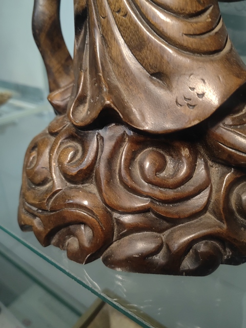 古玩雜項黃檀木雕刻制作觀音立像真品鑒賞圖