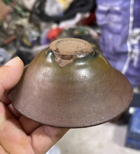 古玩陶瓷建窯兔毫喇叭口茶盞真品鑒賞圖