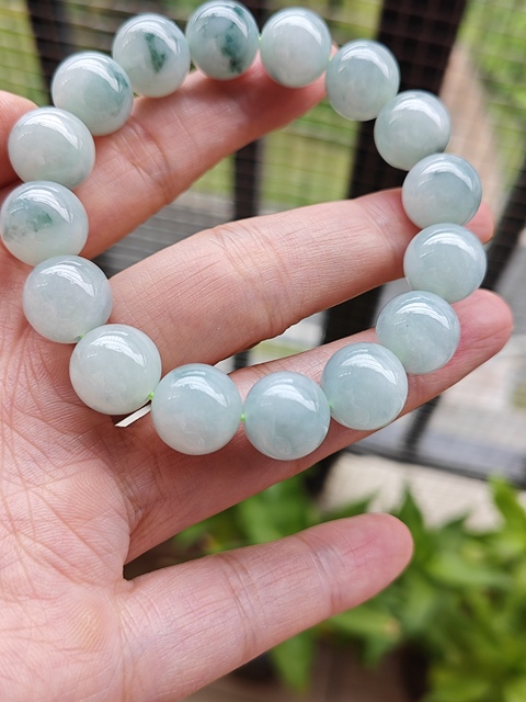 古玩玉器手鏈拍賣，當(dāng)前價格628元