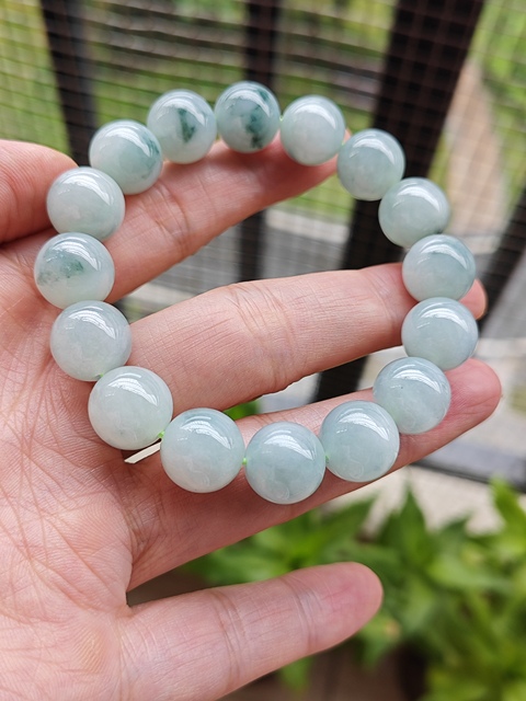 古玩玉器手鏈拍賣，當(dāng)前價格628元