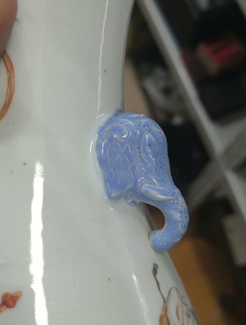 古玩陶瓷粉彩瓶真品鑒賞圖