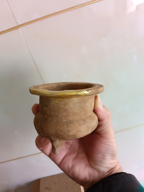 古玩陶瓷罕見元代沉泥香爐拍賣，當前價格299元