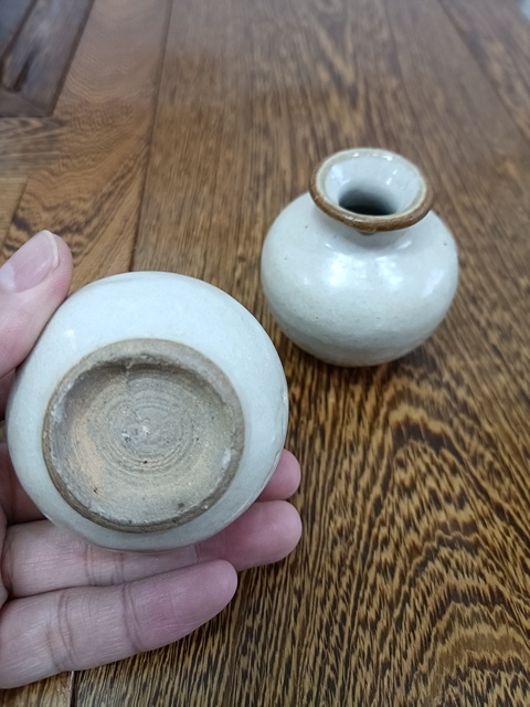 古玩陶瓷醬口圈足水盂拍賣，當前價格1999元