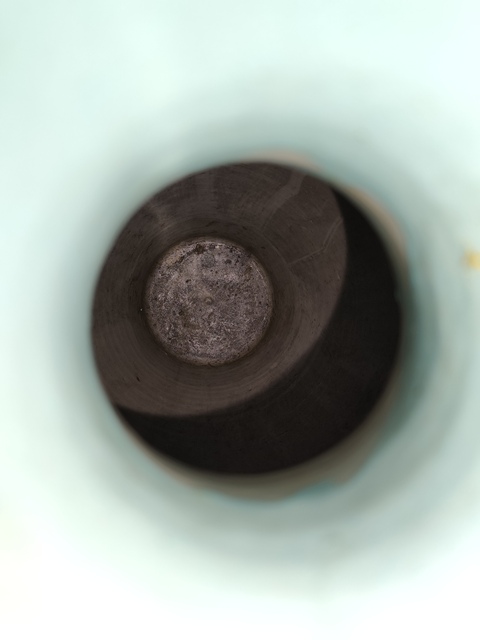 古玩陶瓷清末民初·黃地五彩瑞獸紋觀音瓶 真品鑒賞圖