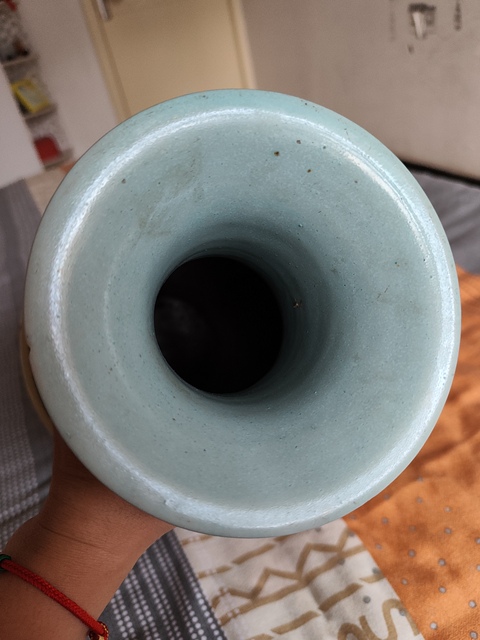 古玩陶瓷清末民初·黃地五彩瑞獸紋觀音瓶 真品鑒賞圖