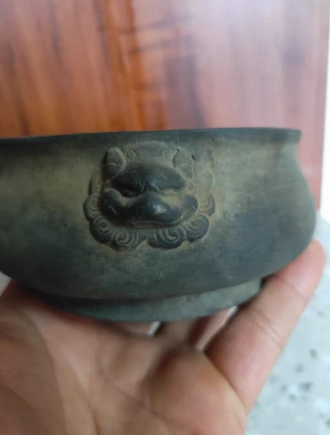 古玩銅器清代獅耳爐真品鑒賞圖