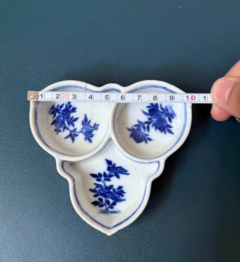 古玩陶瓷青花三多調色盤真品鑒賞圖