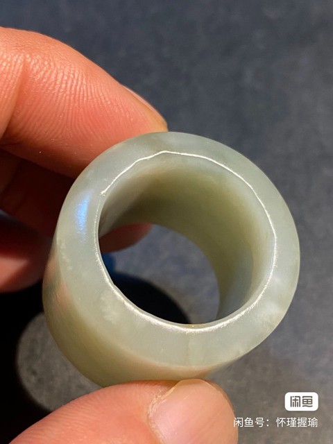 古玩玉器和田玉雕“素紋扳指”真品鑒賞圖