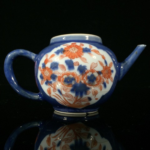 古玩陶瓷霽藍釉開光青花礬紅花卉紋茶壺真品鑒賞圖