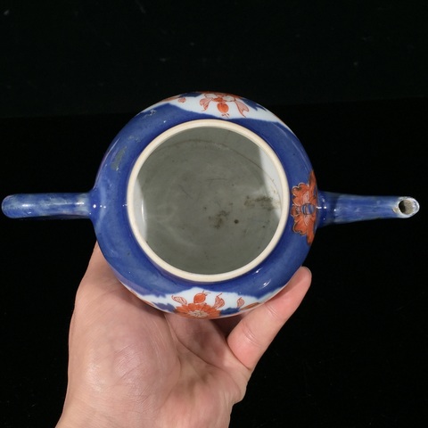 古玩陶瓷霽藍釉開光青花礬紅花卉紋茶壺真品鑒賞圖