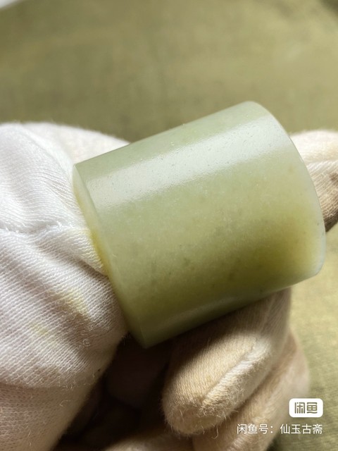 古玩玉器和田玉雕“素紋扳指”真品鑒賞圖