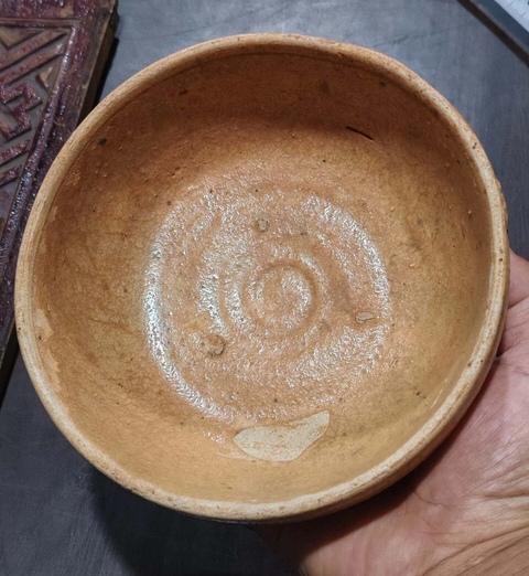 古玩陶瓷青釉碗真品鑒賞圖