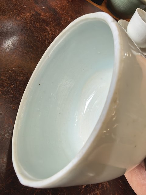 古玩陶瓷明晚期青白釉碗真品鑒賞圖