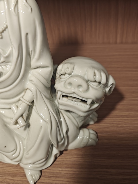 古玩陶瓷德化窯文殊菩薩真品鑒賞圖