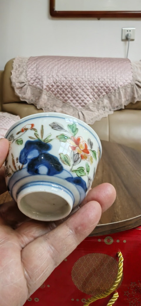 古玩陶瓷青花五彩花卉紋杯真品鑒賞圖