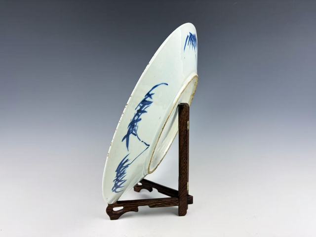 古玩陶瓷清晚期·青花雙龍大盤拍賣，當前價格4440元